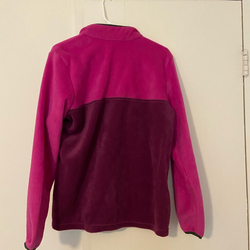 Pink Large Women’s Columbia pullover